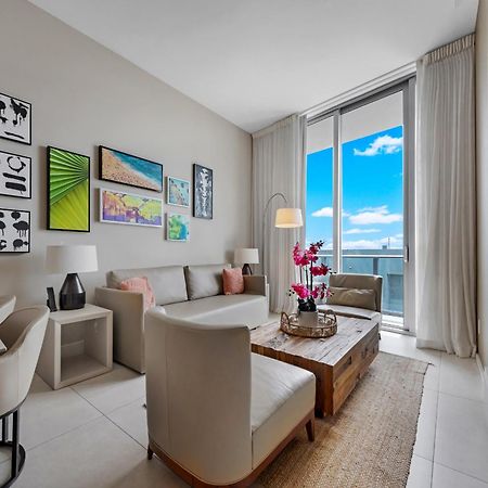 Wake Up To The Sound Of Waves In A Stylish Condo In A Luxury Resort Hollywood Exteriér fotografie