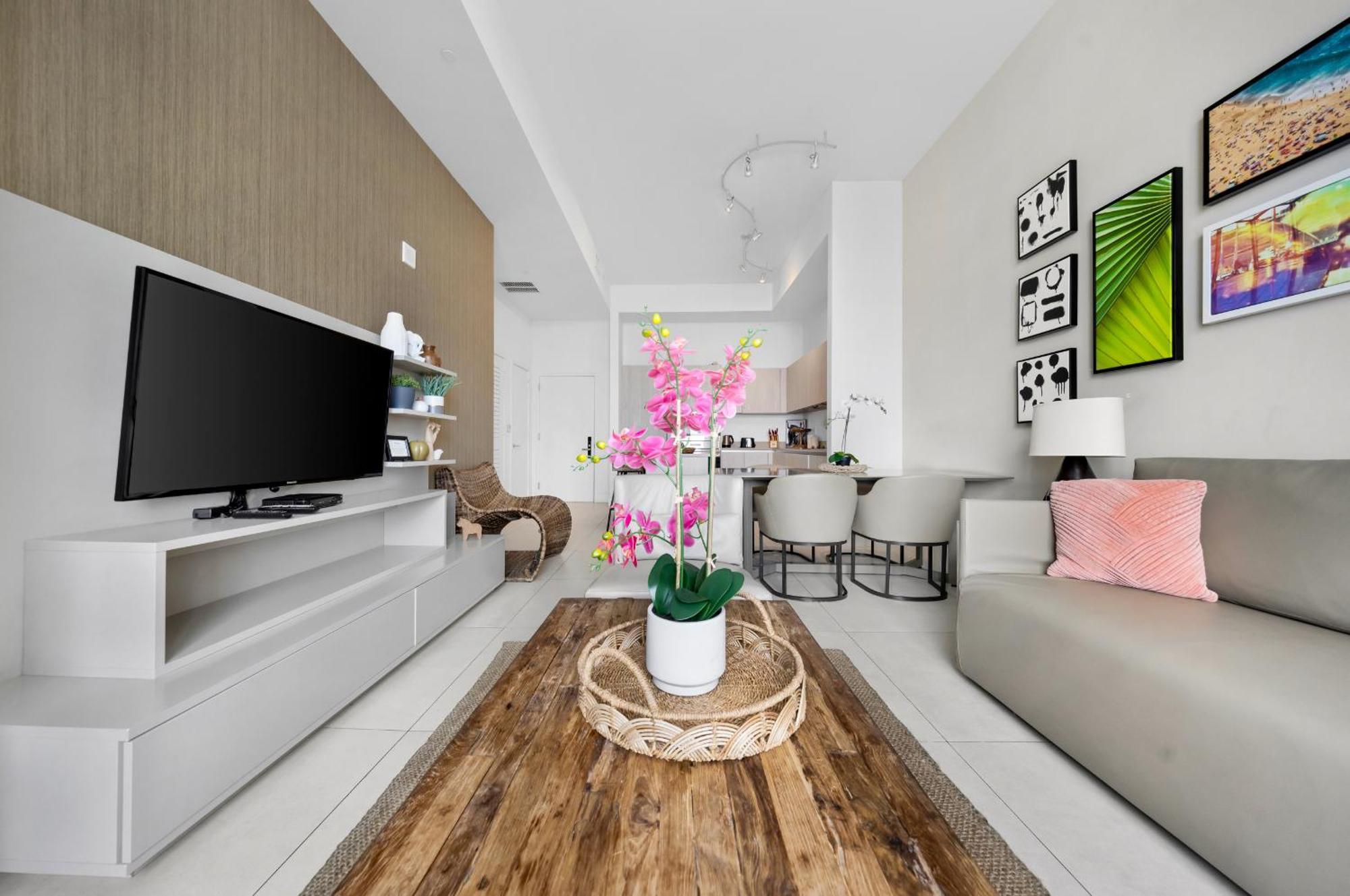 Wake Up To The Sound Of Waves In A Stylish Condo In A Luxury Resort Hollywood Exteriér fotografie