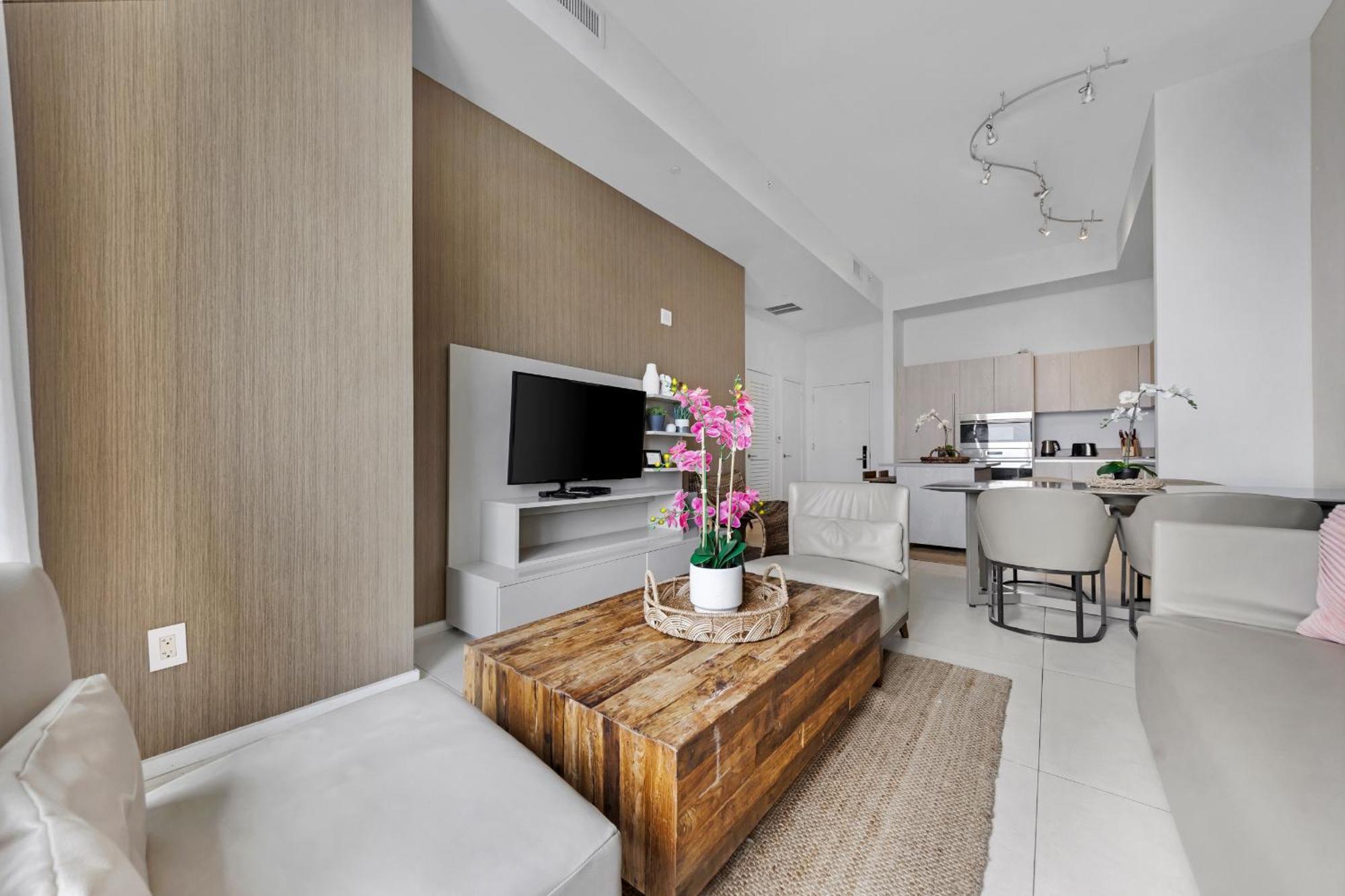 Wake Up To The Sound Of Waves In A Stylish Condo In A Luxury Resort Hollywood Exteriér fotografie
