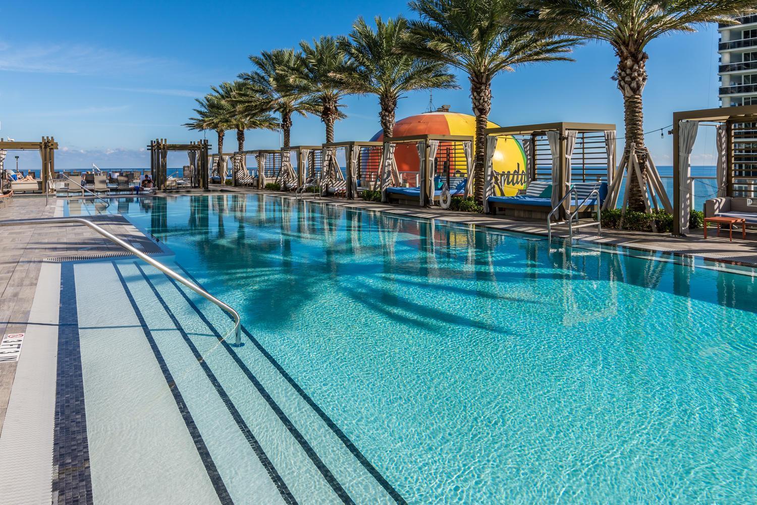 Wake Up To The Sound Of Waves In A Stylish Condo In A Luxury Resort Hollywood Exteriér fotografie