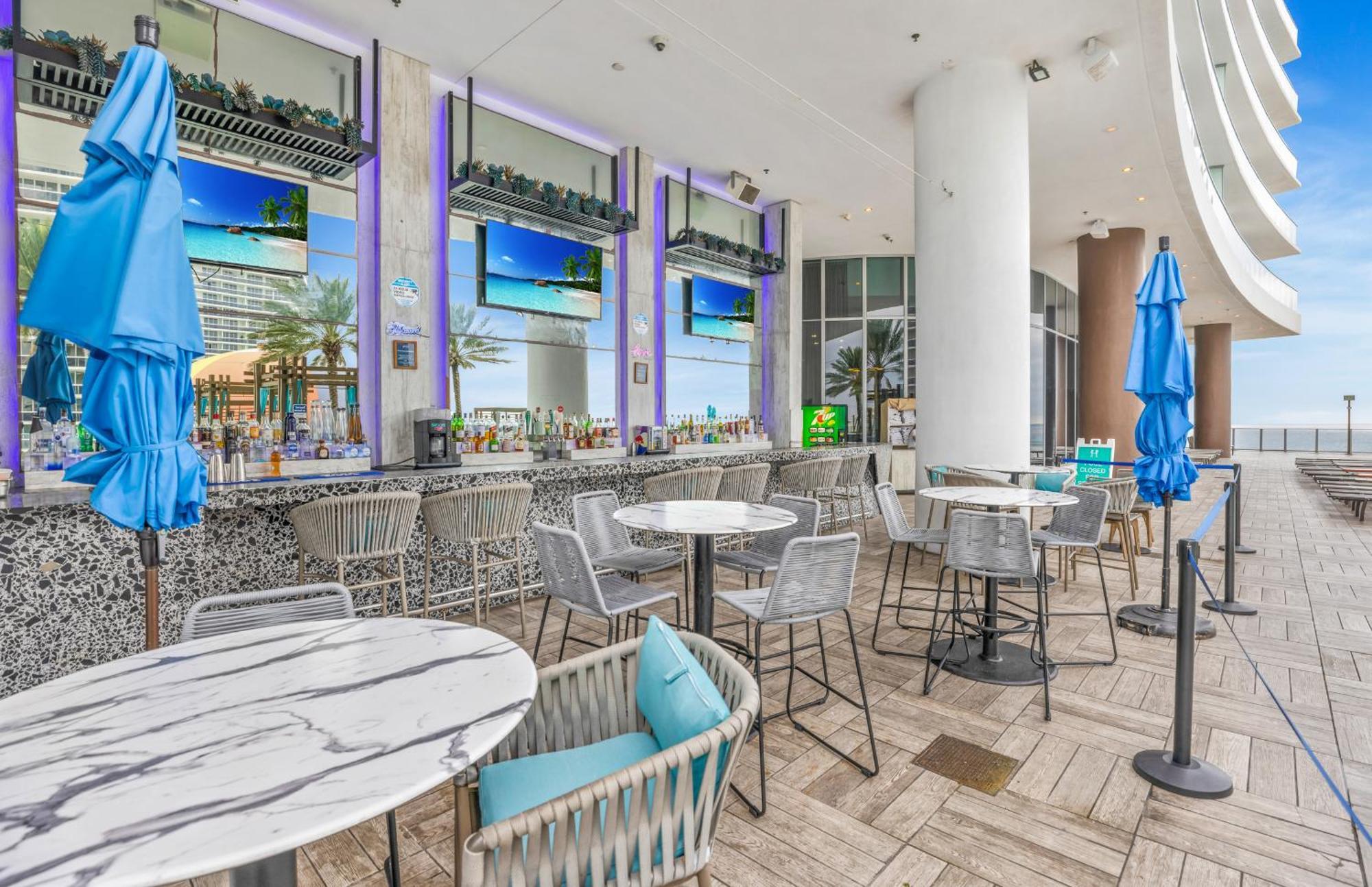 Wake Up To The Sound Of Waves In A Stylish Condo In A Luxury Resort Hollywood Exteriér fotografie