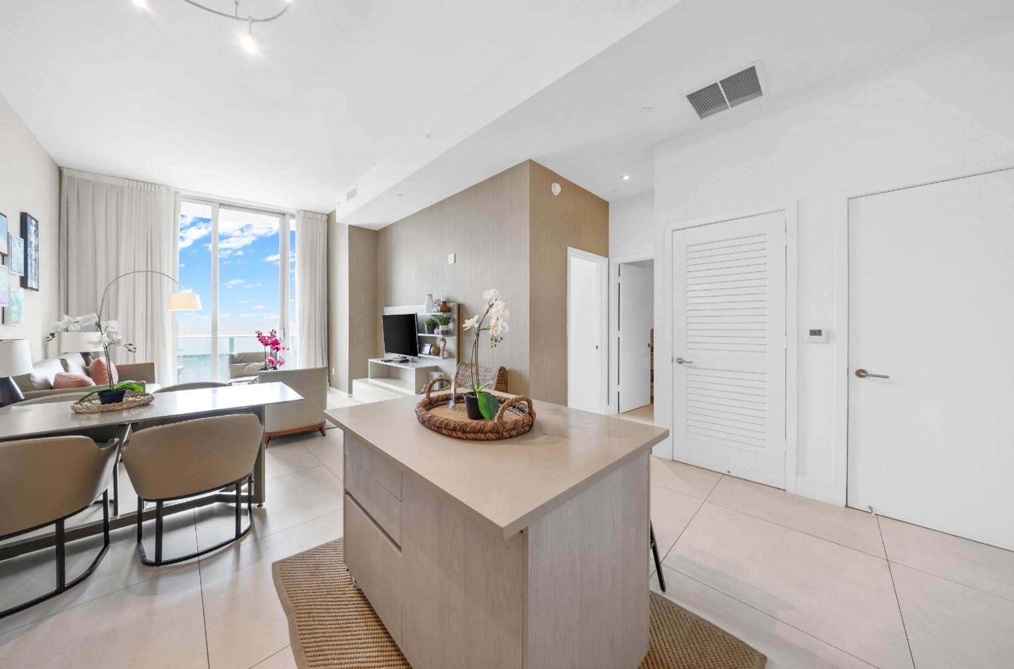 Wake Up To The Sound Of Waves In A Stylish Condo In A Luxury Resort Hollywood Exteriér fotografie