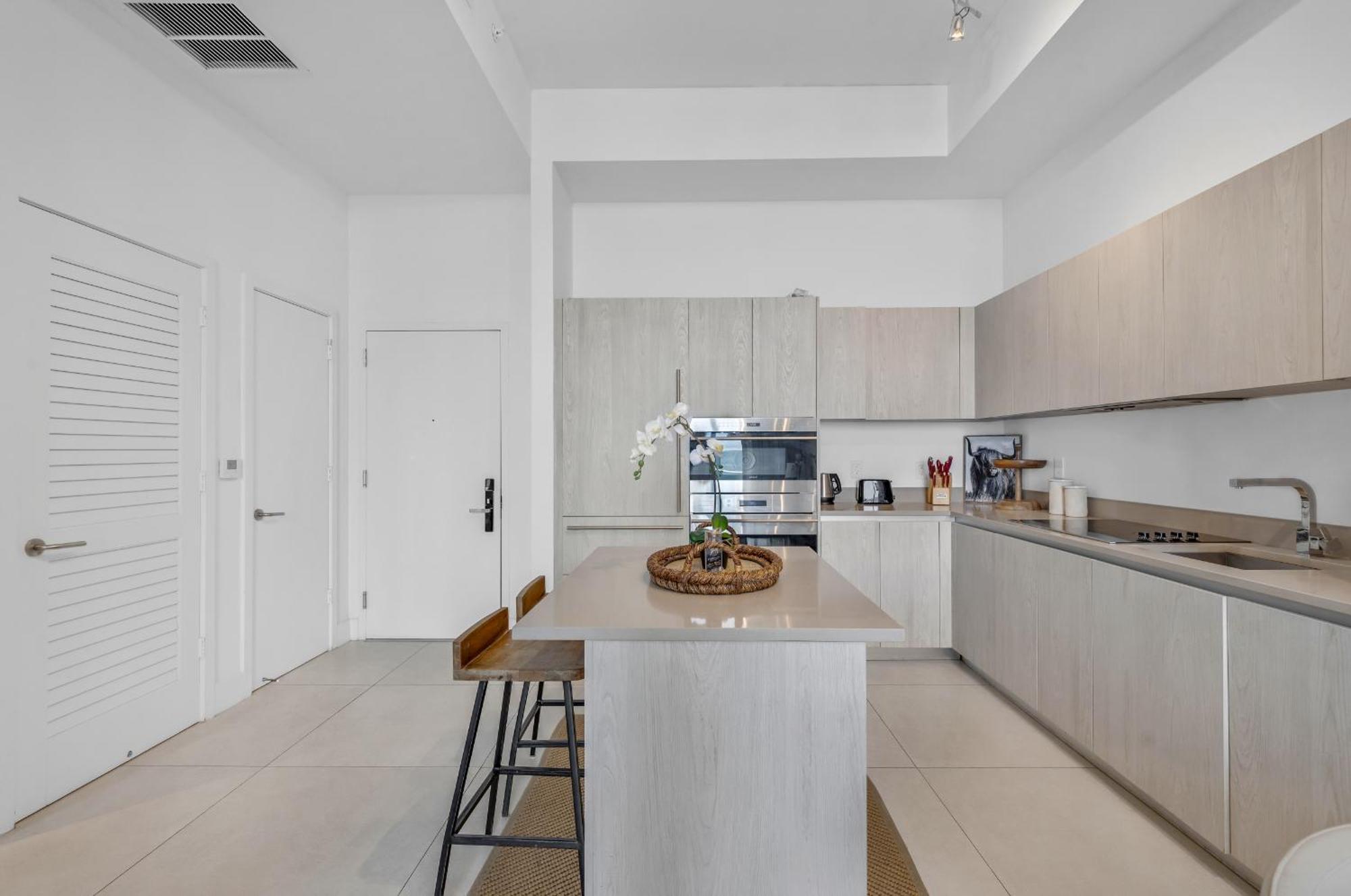 Wake Up To The Sound Of Waves In A Stylish Condo In A Luxury Resort Hollywood Exteriér fotografie